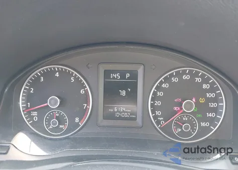 2010 Volkswagen Jetta Limited Edition z USA, uszkodzony, nr VIN 3VWAZ7AJ7AM076806